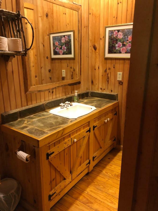 Smoky Mountain Romantic Handcrafted Cabins Sevierville Exterior foto