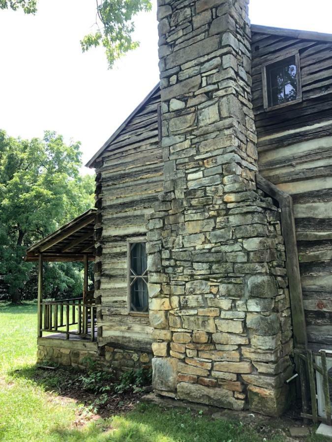 Smoky Mountain Romantic Handcrafted Cabins Sevierville Exterior foto