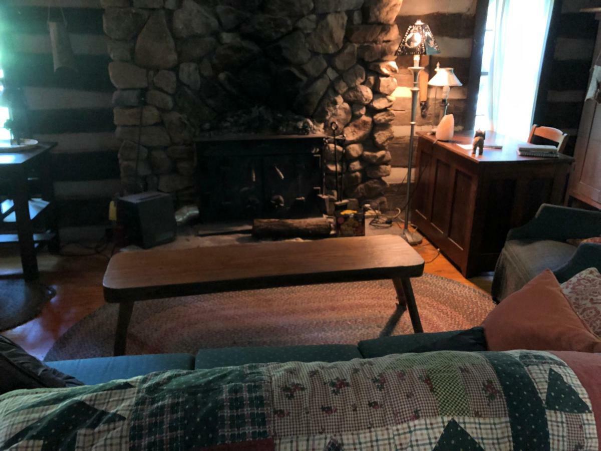Smoky Mountain Romantic Handcrafted Cabins Sevierville Exterior foto